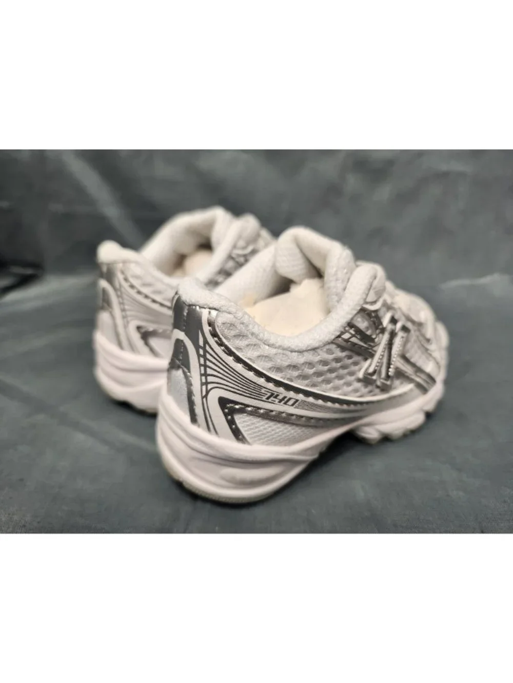 New Balance Toddlers 740 Bungee Lace Sneakers IZ740WM White Size 9 NEW NO BOX!